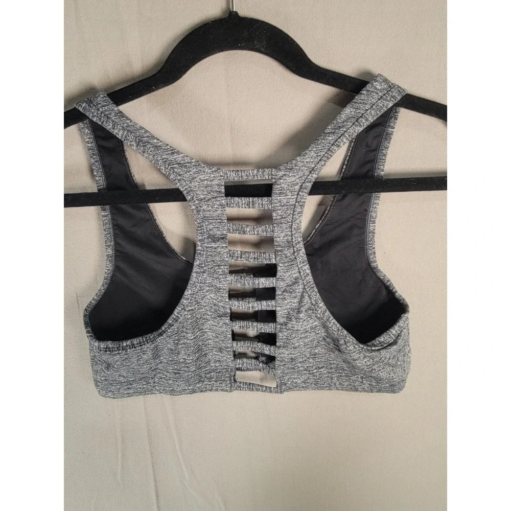 Victorias Secret PINK Ultimate Sports Bra Medium M Gray Caged Strappy Cutout Top